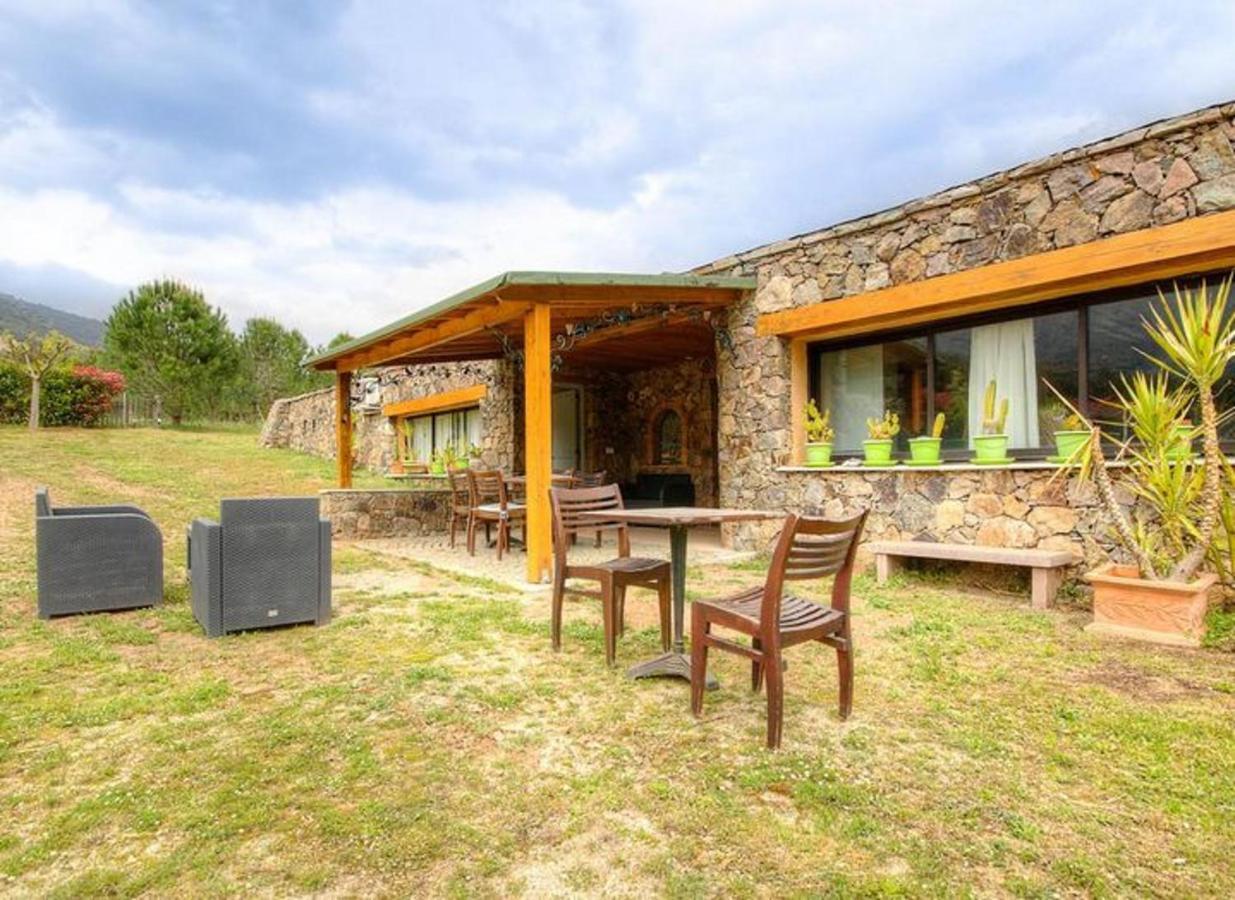 Studio avec jardin amenage et wifi a Moltifao Exterior foto